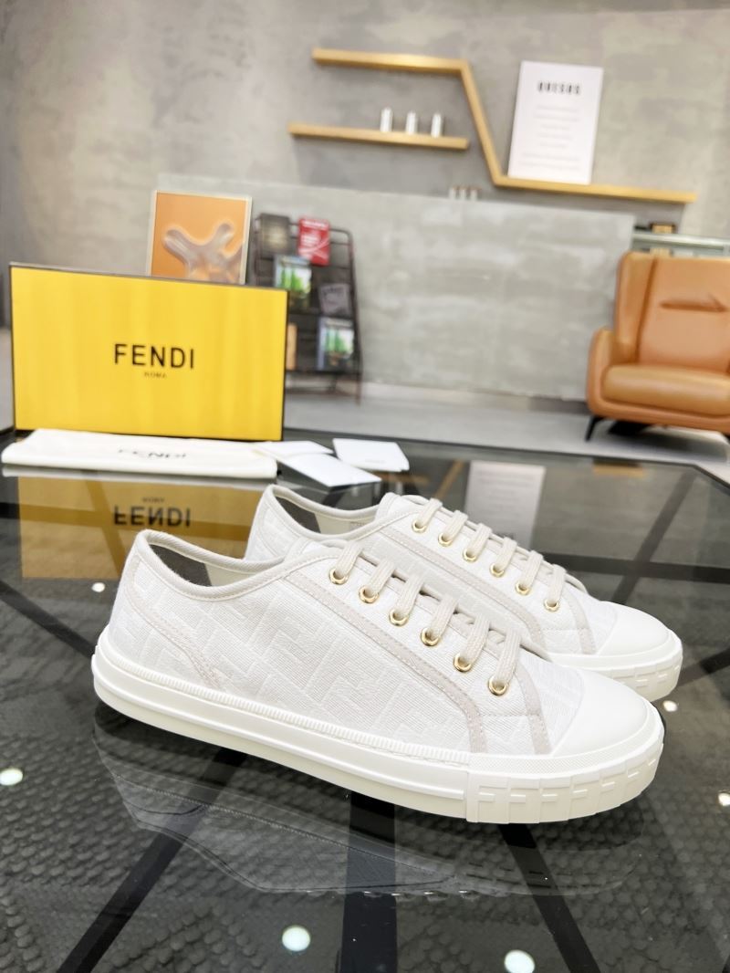 Fendi Low Shoes